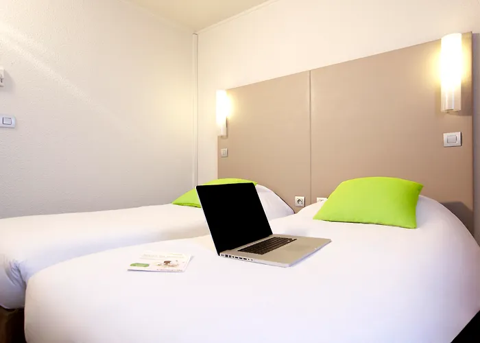 Campanile Nice Aeroport